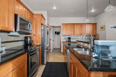 MOTIVATED SELLER! 3 car tandem garage! Beautiful home situated on The Fairways at West Terrace in Washington - for sale on GolfHomes.com, golf home, golf lot