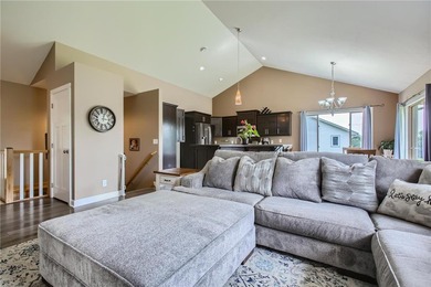 Well Maintaned rambler that shows pride of ownership. Amenities on Chisago Lakes Golf Course in Minnesota - for sale on GolfHomes.com, golf home, golf lot