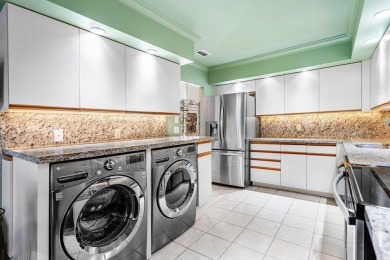Move-in ready, top-floor residence in Eastgate with spectacular on Hunters Run Golf and Country Club in Florida - for sale on GolfHomes.com, golf home, golf lot