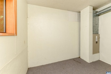 179 Hurricane Ridge Drive on SunLand Golf and Country Club in Washington - for sale on GolfHomes.com, golf home, golf lot