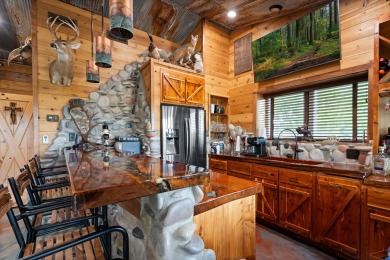 Exceptional versatile property in one of Oklahoma's most on Patricia Island Golf Club in Oklahoma - for sale on GolfHomes.com, golf home, golf lot