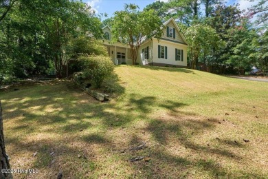 NEW PRICE!Gorgeous 3 bedroom, 3 bath home nestled  in a on Whispering Pines Golf Course in North Carolina - for sale on GolfHomes.com, golf home, golf lot