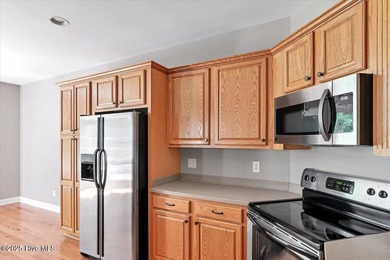 NEW PRICE!Gorgeous 3 bedroom, 3 bath home nestled in a desirable on Whispering Pines Golf Course in North Carolina - for sale on GolfHomes.com, golf home, golf lot