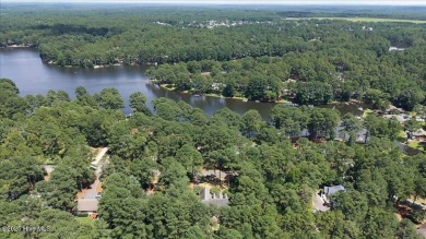 NEW PRICE!Gorgeous 3 bedroom, 3 bath home nestled  in a on Whispering Pines Golf Course in North Carolina - for sale on GolfHomes.com, golf home, golf lot