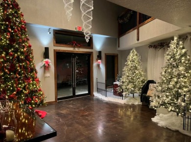 Exceptional versatile property in one of Oklahoma's most on Patricia Island Golf Club in Oklahoma - for sale on GolfHomes.com, golf home, golf lot