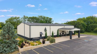 Exceptional versatile property in one of Oklahoma's most on Patricia Island Golf Club in Oklahoma - for sale on GolfHomes.com, golf home, golf lot