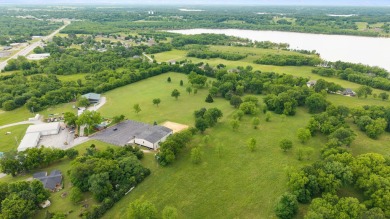 Exceptional versatile property in one of Oklahoma's most on Patricia Island Golf Club in Oklahoma - for sale on GolfHomes.com, golf home, golf lot