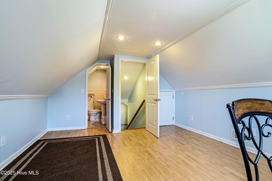 A Tranquil Home on a col-de-sac with an open floor plan, 2063 sq on Carolina National Golf Club in North Carolina - for sale on GolfHomes.com, golf home, golf lot