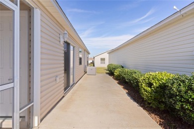 Welcome to this lovely 2-bedroom, 2-bath, Colony model patio on Pennbrooke Fairways in Florida - for sale on GolfHomes.com, golf home, golf lot