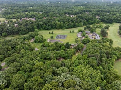 Two adjacent, relatively flat lots next to Dogwood Golf Course's on Bella Vista - Metfield Golf Complex and Country Club in Arkansas - for sale on GolfHomes.com, golf home, golf lot