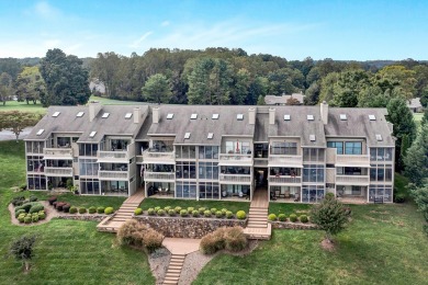 Welcome to this wonderful 3 bedroom 3 bath top floor condo at on The Waterfront Country Club in Virginia - for sale on GolfHomes.com, golf home, golf lot