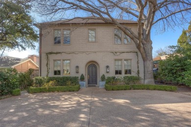 Welcome to 1704 Western, where elegance meets convenience in one on River Crest Country Club in Texas - for sale on GolfHomes.com, golf home, golf lot