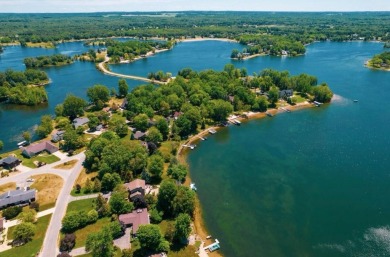 Welcome home to this brand new Andrew Ulberg Builders ranch in on Canadian Lakes Country Club-The Royal Course in Michigan - for sale on GolfHomes.com, golf home, golf lot