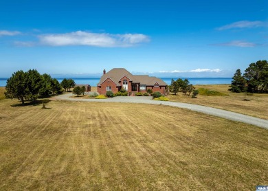 14 Lands End Lane on The Cedars At Dungeness in Washington - for sale on GolfHomes.com, golf home, golf lot