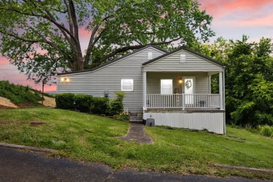 Charming 3BR, 2BA home on an oversized lot with extended private on Somerset Country Club in Kentucky - for sale on GolfHomes.com, golf home, golf lot