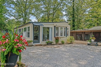 This spacious Park Model in Holiday Out had been completely on Lake Tansi Village Country Club in Tennessee - for sale on GolfHomes.com, golf home, golf lot