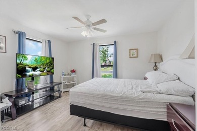 Step into the inviting warmth of this charming 2-bedroom plus on  in Florida - for sale on GolfHomes.com, golf home, golf lot