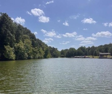 245 feet of Lake Windsor shoreline, 1.91 acres, & only minutes on Bella Vista Country Club - Berksdale in Arkansas - for sale on GolfHomes.com, golf home, golf lot