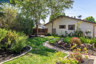 This home has been loved & cared for by the same family for 50 on Boundary Oak Golf Course in California - for sale on GolfHomes.com, golf home, golf lot