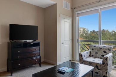 Discover the ideal blend of comfort and convenience with this on Sandestin Golf and Beach Resort - Raven in Florida - for sale on GolfHomes.com, golf home, golf lot