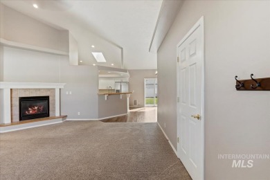 This spacious 3-bedroom, 2-bathroom home boasts 1,511 square on Lakeview Golf Club in Idaho - for sale on GolfHomes.com, golf home, golf lot