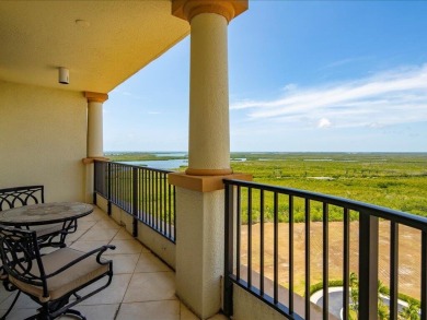 THIS LUXURIOUS CONDOMINIUM ON THE 18TH FLOOR OFFERS STUNNING on Hammock Bay in Florida - for sale on GolfHomes.com, golf home, golf lot