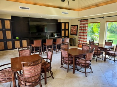 THIS LUXURIOUS CONDOMINIUM ON THE 18TH FLOOR OFFERS STUNNING on Hammock Bay in Florida - for sale on GolfHomes.com, golf home, golf lot