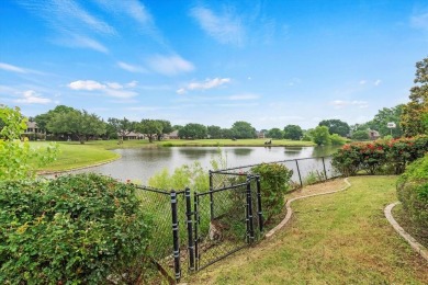 Bring your personal touch to this original owner, single story on Plantation Golf Course in Texas - for sale on GolfHomes.com, golf home, golf lot