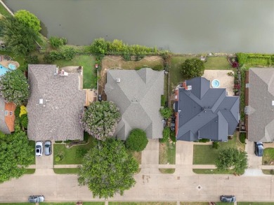 Bring your personal touch to this original owner, single story on Plantation Golf Course in Texas - for sale on GolfHomes.com, golf home, golf lot