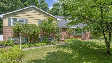 What a Wonderful Split Level featuring over  2,060 Square feet on Wiltwyck Golf Club in New York - for sale on GolfHomes.com, golf home, golf lot