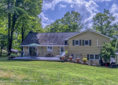 What a Wonderful Split Level featuring over  2,060 Square feet on Wiltwyck Golf Club in New York - for sale on GolfHomes.com, golf home, golf lot
