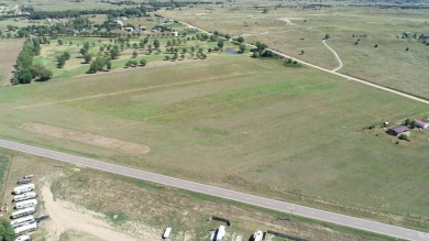 Looking for a small tract of land to build your Calamus Lake on Calamus Golf Course in Nebraska - for sale on GolfHomes.com, golf home, golf lot