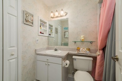 Motivated Sellers will credit $2000 concession towards Closing on The Links Golf Course in Florida - for sale on GolfHomes.com, golf home, golf lot