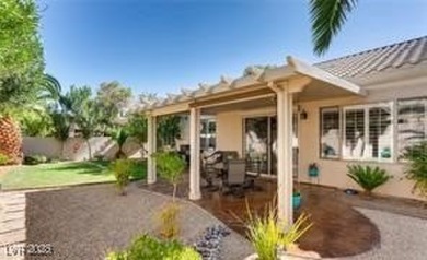 COMPLETLY FURNISHED HOME / ALL FURNISHINGS. Beautiful one-story on Rhodes Ranch Golf Club in Nevada - for sale on GolfHomes.com, golf home, golf lot