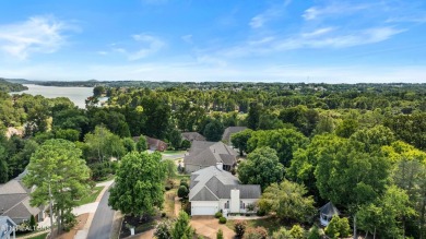 Spacious ranch home on the north side of Tellico Village located on Tanasi Golf Course in Tennessee - for sale on GolfHomes.com, golf home, golf lot