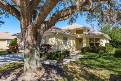 Motivated Sellers will credit $2000 concession towards Closing on The Links Golf Course in Florida - for sale on GolfHomes.com, golf home, golf lot