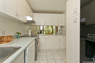 30K Price Reduction! Priced to sell! Clean bright and move in on Pearl Country Club in Hawaii - for sale on GolfHomes.com, golf home, golf lot