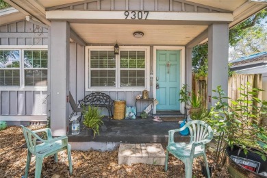 This charming 2-bedroom, 1-bath home has 1,088 sq ft of cozy and on Babe Zaharias Golf Course in Florida - for sale on GolfHomes.com, golf home, golf lot