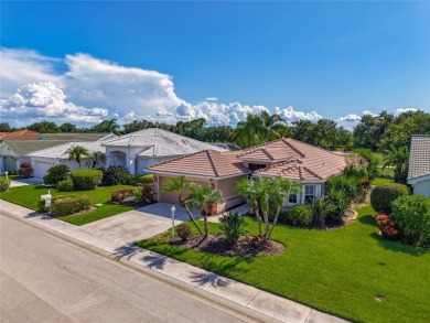 One or more photo(s) has been virtually staged. DISCOVER YOUR on Herons Glen Golf and Country Club in Florida - for sale on GolfHomes.com, golf home, golf lot