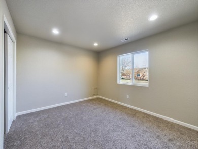 Beautiful ranch style condo in Pueblo West close to the Desert on Desert Hawk At Pueblo West in Colorado - for sale on GolfHomes.com, golf home, golf lot