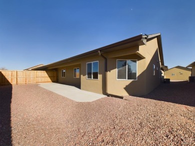 Beautiful ranch style condo in Pueblo West close to the Desert on Desert Hawk At Pueblo West in Colorado - for sale on GolfHomes.com, golf home, golf lot
