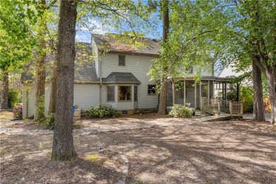 A rehab loan, your decorating ideas and some TLC is all that is on Chesapeake Golf Club in Virginia - for sale on GolfHomes.com, golf home, golf lot