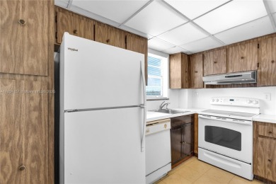 $$ Well-Priced Corner Unit with amazing water view!$$ Great on Fontainebleau Golf Course in Florida - for sale on GolfHomes.com, golf home, golf lot