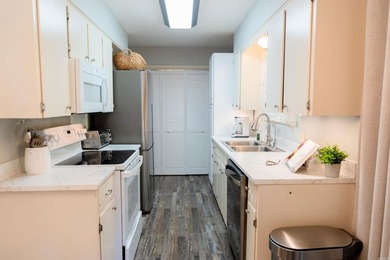 The smell of fresh-cut grass and spring flowers welcomes you to on  in Arkansas - for sale on GolfHomes.com, golf home, golf lot