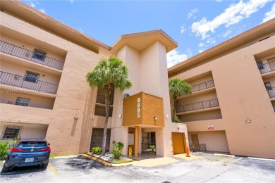 $$ Well-Priced Corner Unit with amazing water view!$$ Great on Fontainebleau Golf Course in Florida - for sale on GolfHomes.com, golf home, golf lot