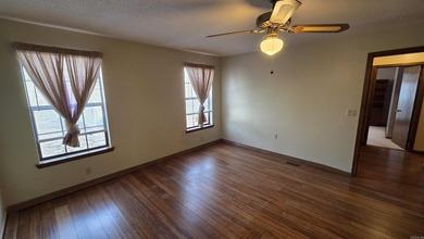 Welcome to market this beautifully updated 3 bedroom, 2 bath on Indian Hills Country Club in Arkansas - for sale on GolfHomes.com, golf home, golf lot