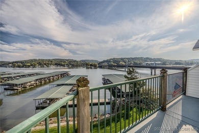 TOP FLOOR-3 bedroom, 3 bathroom Top Floor Loft unit at Cedar on The Club At Old Kinderhook in Missouri - for sale on GolfHomes.com, golf home, golf lot
