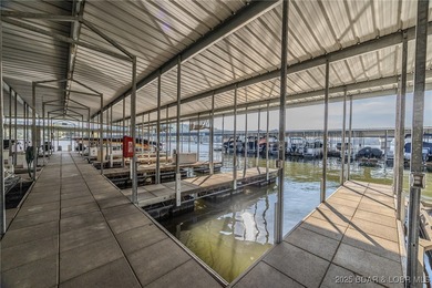 TOP FLOOR-3 bedroom, 3 bathroom Top Floor Loft unit at Cedar on The Club At Old Kinderhook in Missouri - for sale on GolfHomes.com, golf home, golf lot