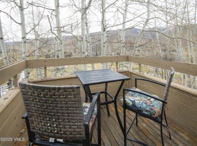 Charming 2-bedroom, 3-bathroom condo offers the perfect blend of on Eagle Vail Golf Course in Colorado - for sale on GolfHomes.com, golf home, golf lot