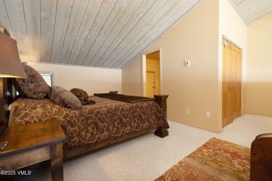 Lovely South facing three bedroom townhouse with tons of natural on Eagle Vail Golf Course in Colorado - for sale on GolfHomes.com, golf home, golf lot